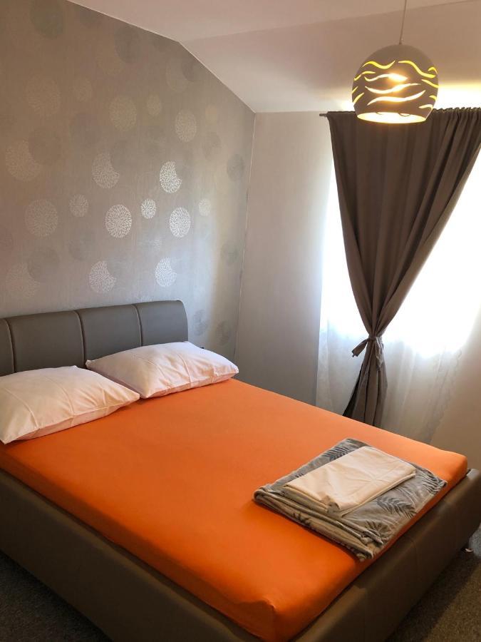 ביוגראד נה מורו Apartmani Bm מראה חיצוני תמונה