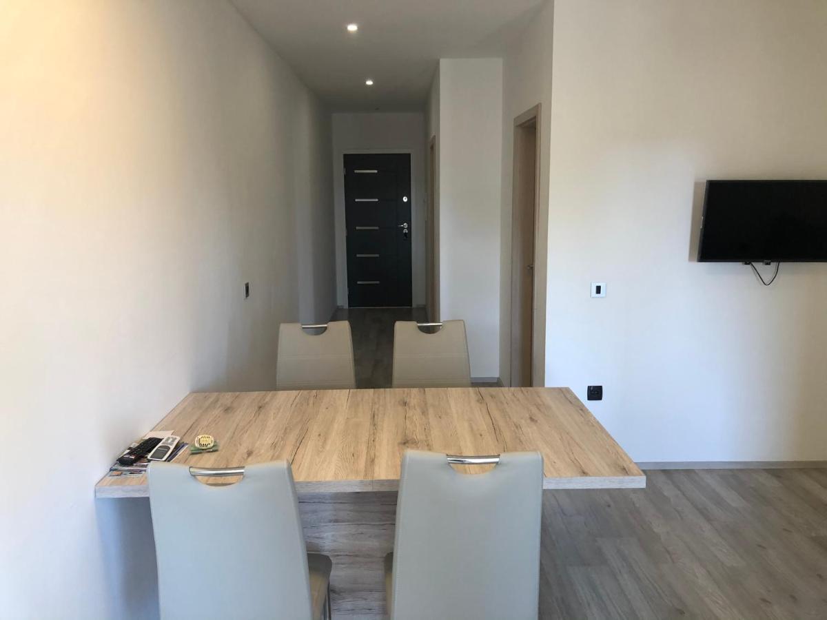 ביוגראד נה מורו Apartmani Bm מראה חיצוני תמונה