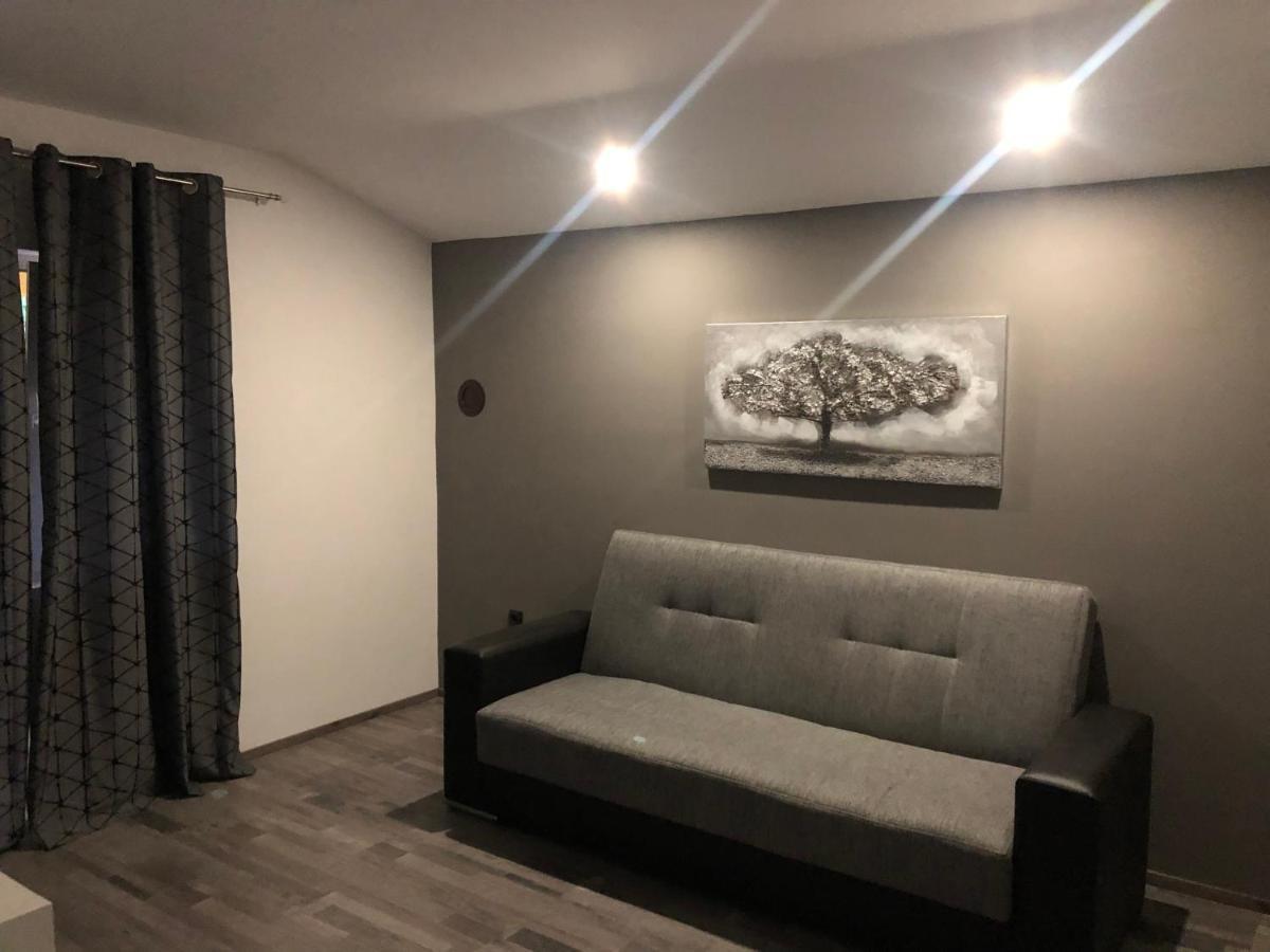 ביוגראד נה מורו Apartmani Bm מראה חיצוני תמונה